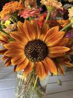 Sunflower_arrangement